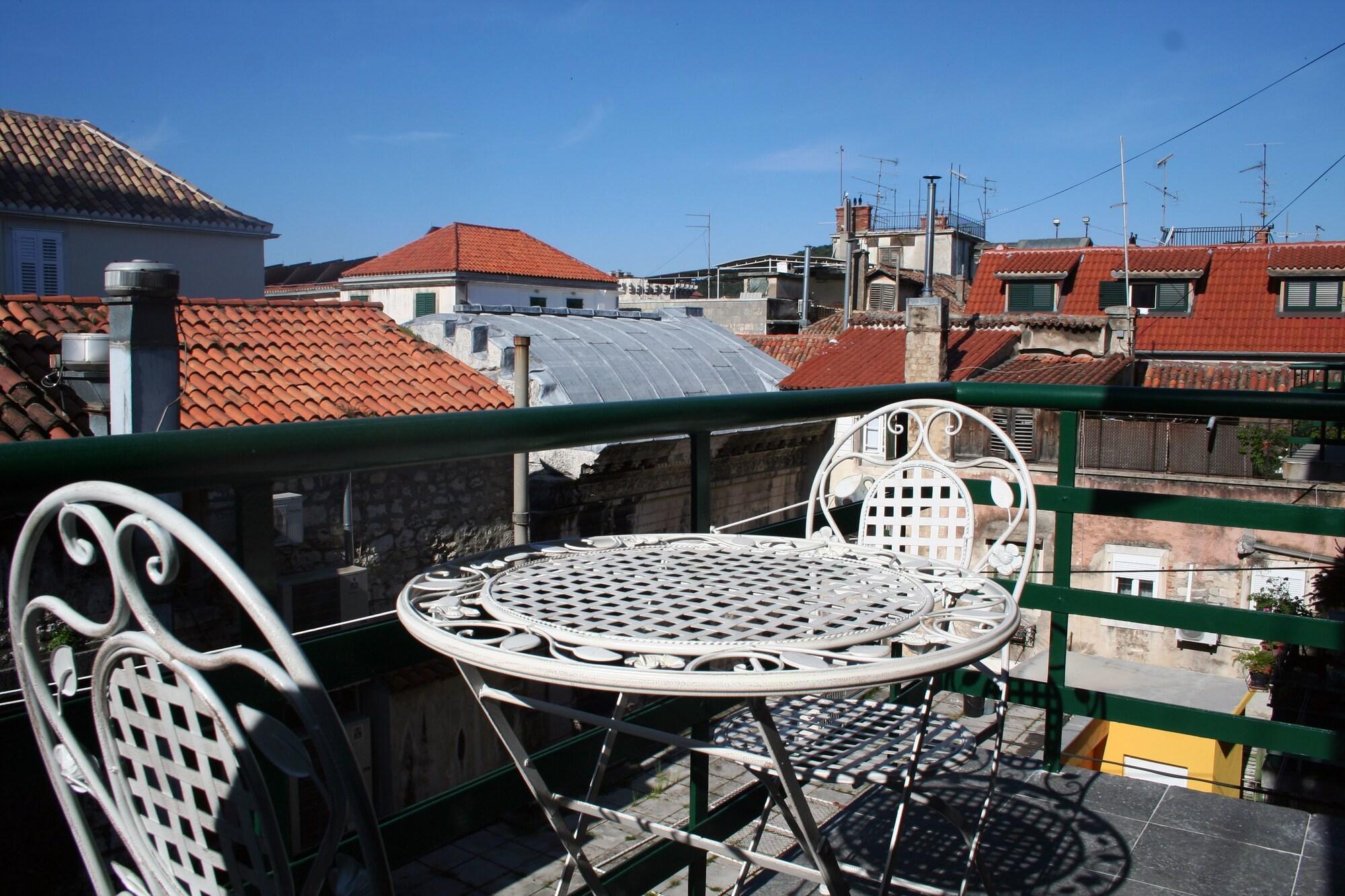 Banica Apartments & Rooms Split Eksteriør bilde