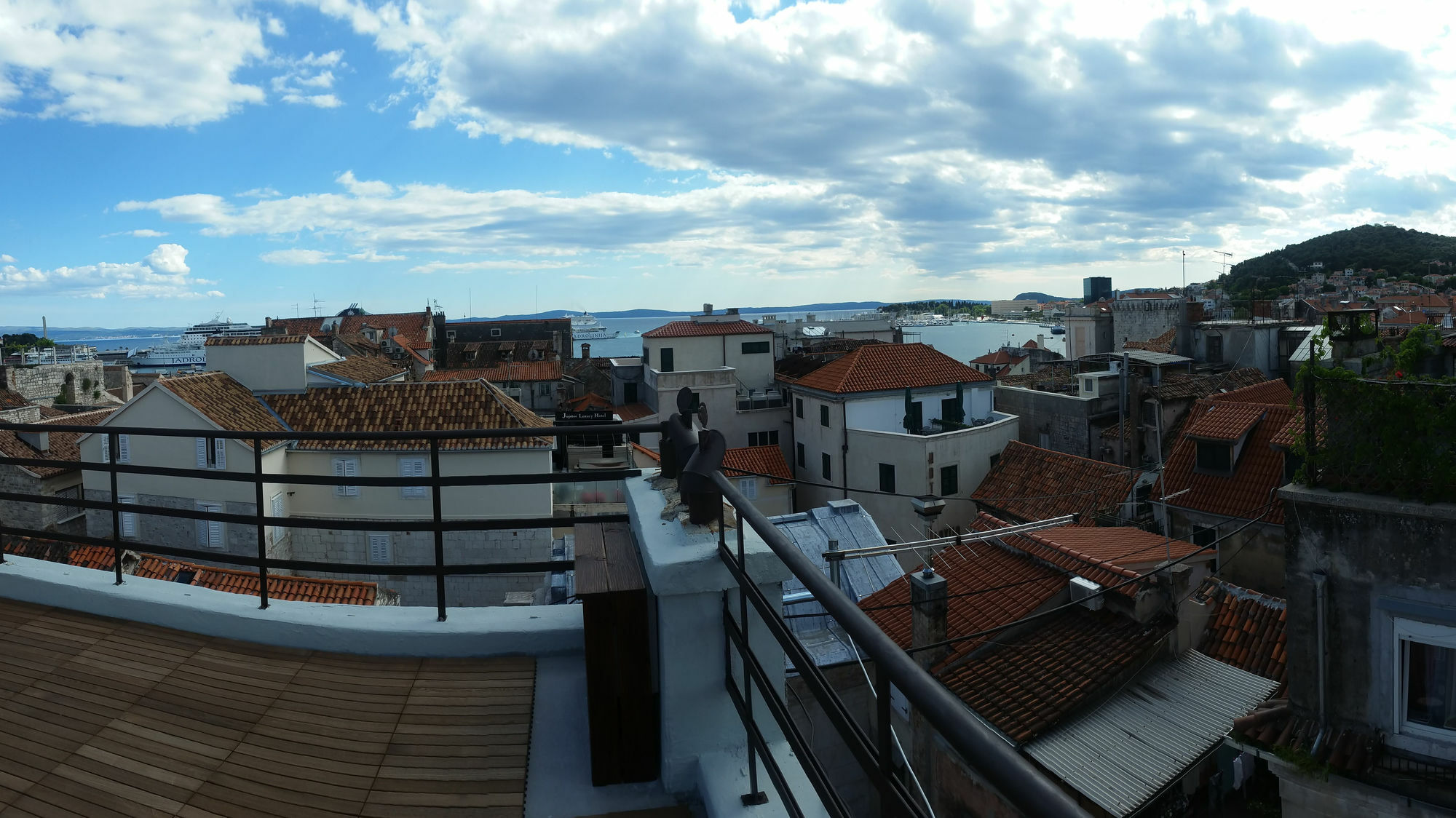 Banica Apartments & Rooms Split Eksteriør bilde